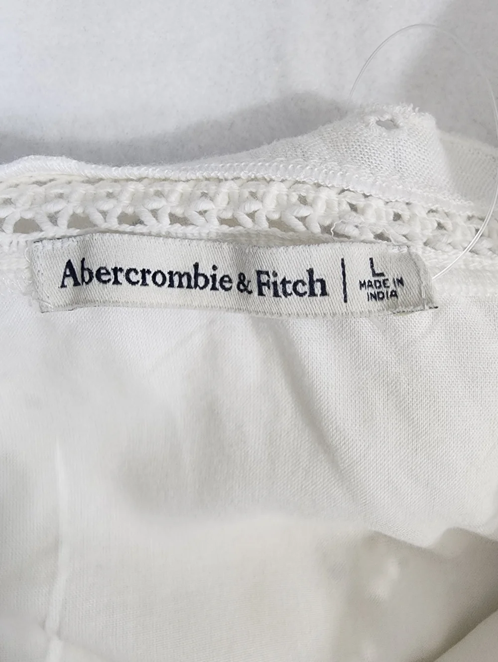 Abercrombie & Fitch NWT White Eyelet Lace Crop Tank Top Large - Picture 10 of 10